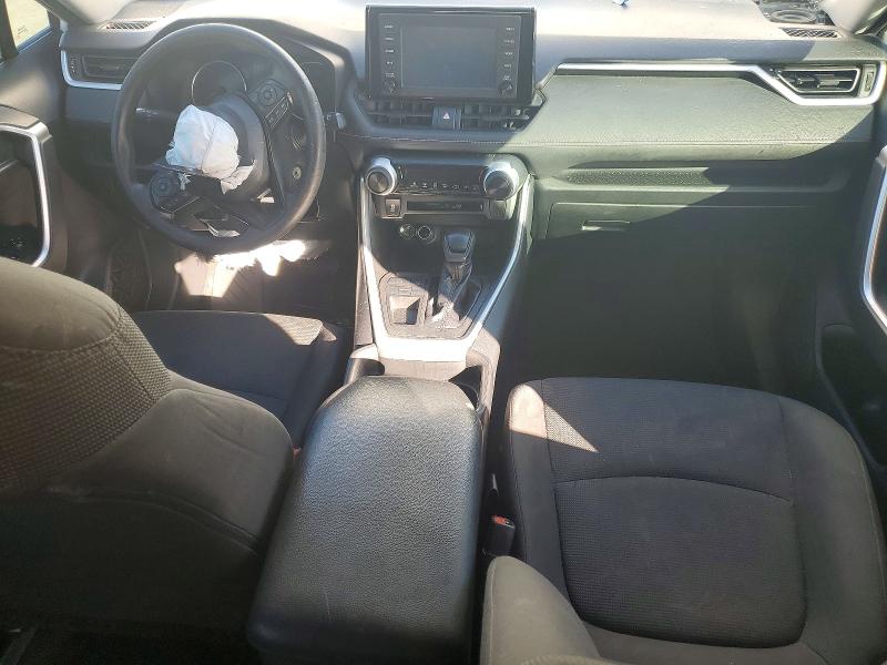 Photo 8 from auction – 2019 TOYOTA RAV4 LE with VIN 2T3H1RFV8KC019600