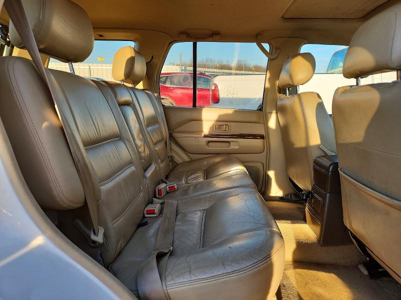 Photo 10 from auction – 1998 NISSAN PATHFINDER with VIN JN8AR05Y5WW279545