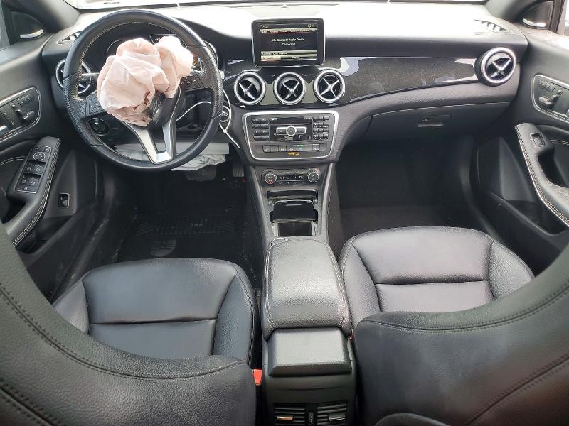 Photo 8 from auction – 2014 MERCEDES-BENZ CLA with VIN WDDSJ4EB7EN106873
