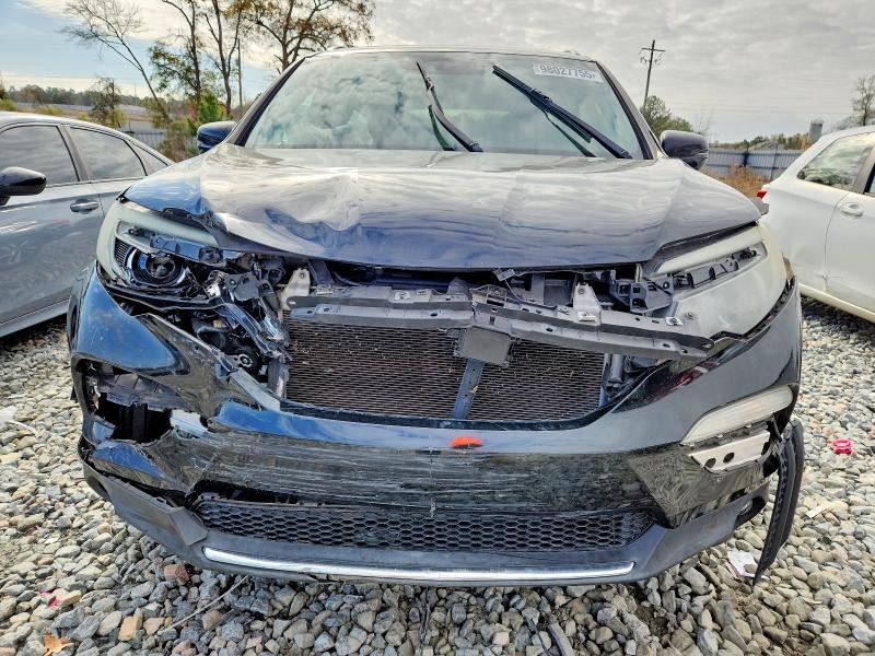 Photo 5 from auction – 2017 HONDA PILOT TOUR with VIN 5FNYF5H98HB045671