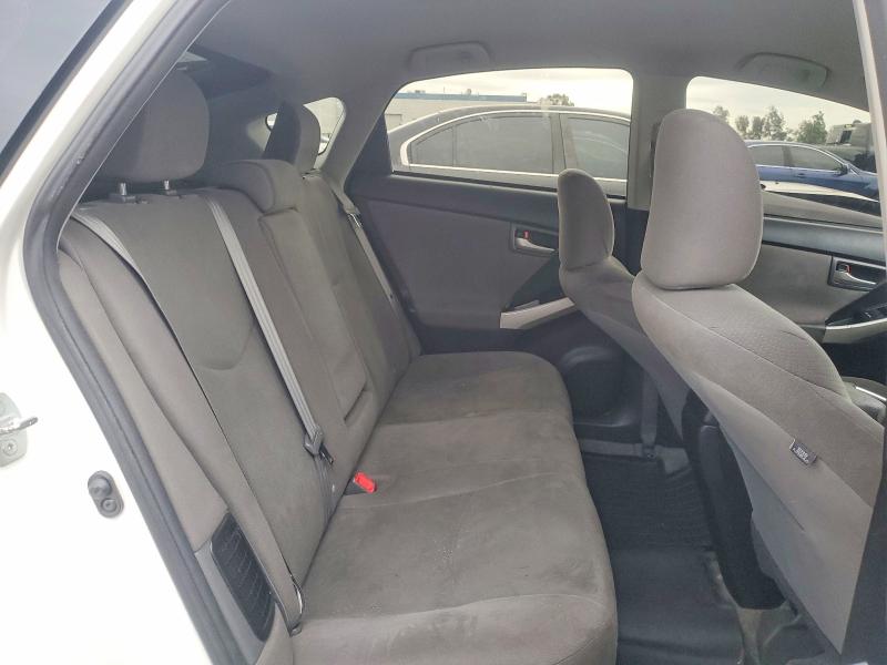 صورة رقم 10 من المزاد - 2014 TOYOTA PRIUS مع VIN JTDKN3DP7E3052878