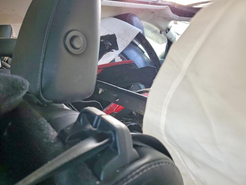 Zdjęcie 11 z aukcji – 2017 FORD ESCAPE TIT z VIN 1FMCU9J98HUB51090