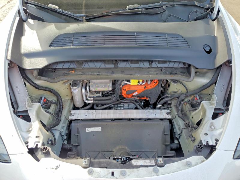 Photo 12 from auction – 2022 TESLA MODEL Y with VIN 7SAYGDEEXNF561070