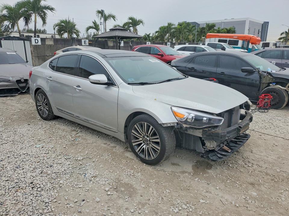 Photo 4 from auction – 2016 KIA CADENZA with VIN KNALN4D73G5207392