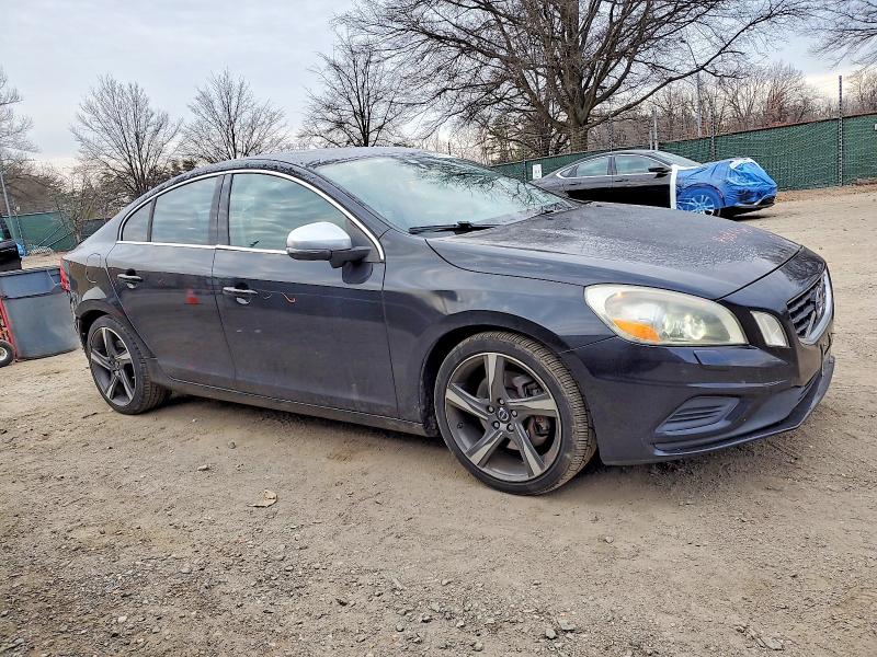 Photo 4 from auction – 2012 VOLVO S60 T6 with VIN YV1902FHXC2084721