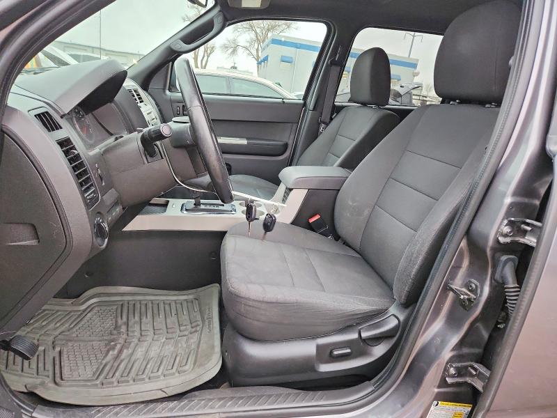 Photo 7 from auction – 2010 FORD ESCAPE XLT with VIN 1FMCU0DG3AKC96237