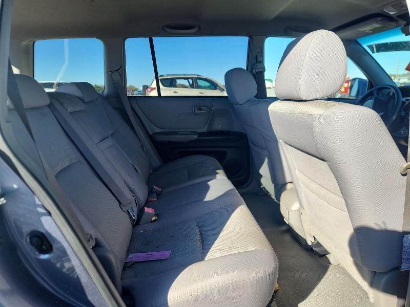Photo 11 from auction – 2005 TOYOTA HIGHLANDER with VIN JTEGP21A350070723