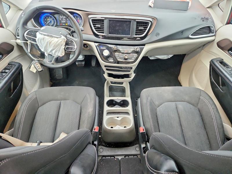 Photo 8 from auction – 2022 CHRYSLER VOYAGER with VIN 2C4RC1CG3NR226690