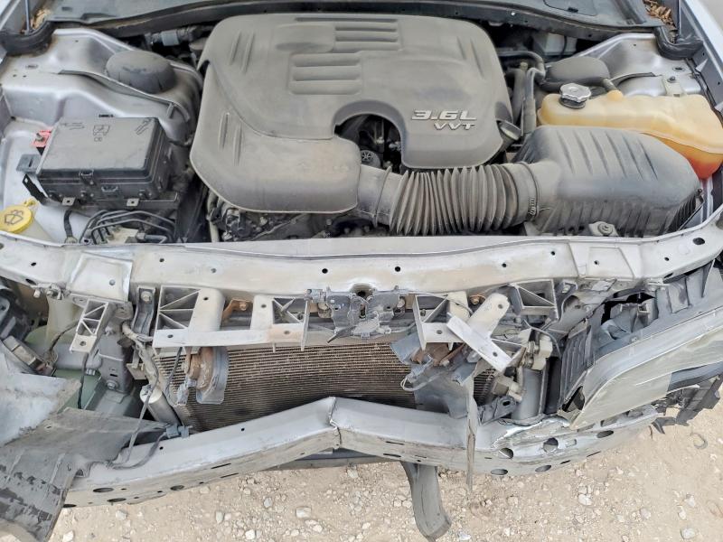 Photo 11 from auction – 2016 CHRYSLER 300 S with VIN 2C3CCABG2GH229875