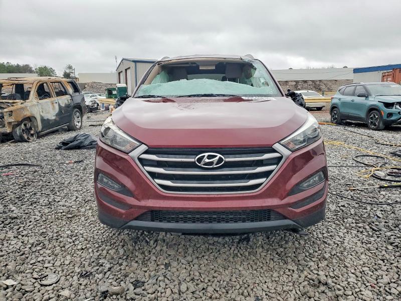 Photo 5 from auction – 2018 HYUNDAI TUCSON with VIN KM8J33A47JU604746