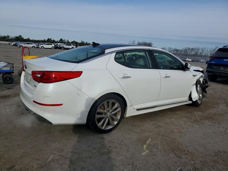 Zdjęcie 3 z aukcji – 2015 KIA OPTIMA SX z VIN 5XXGR4A64FG430491