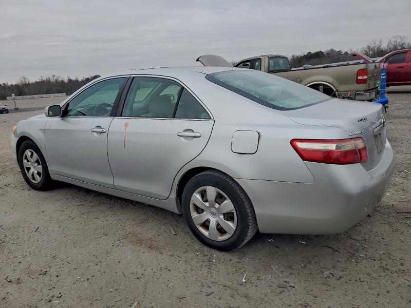Photo 2 from auction – 2007 TOYOTA CAMRY CE with VIN 4T1BE46K57U044214