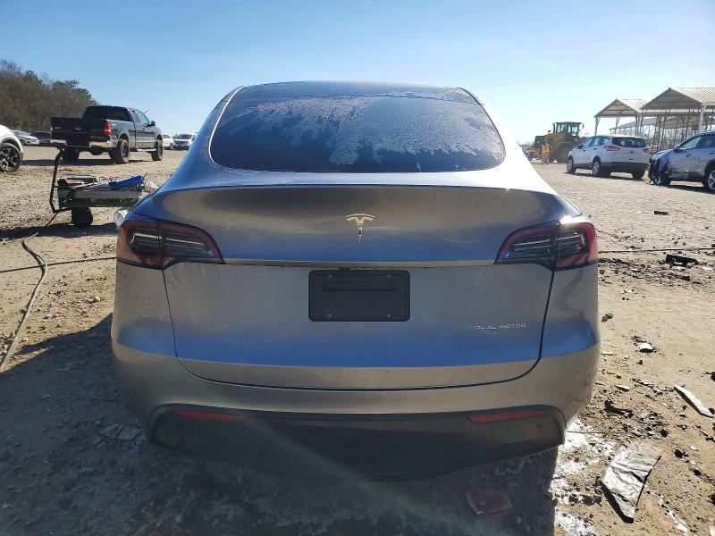 Photo 6 from auction – 2024 TESLA MODEL Y with VIN 7SAYGDEE2RA333583