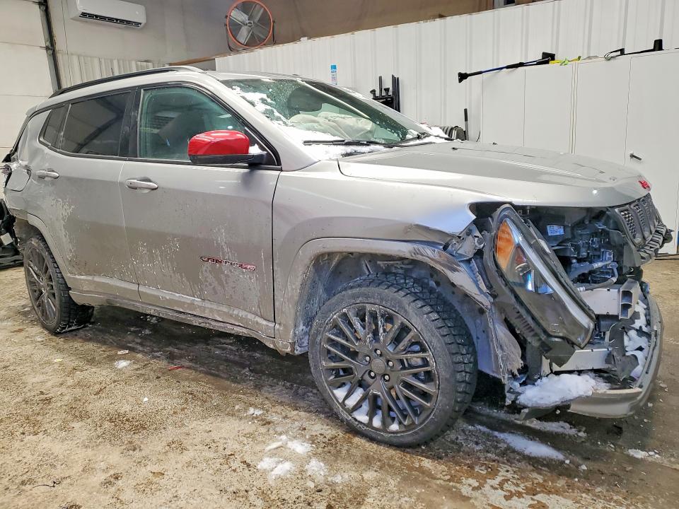 Photo 4 from auction – 2023 JEEP COMPASS with VIN 3C4NJDCN0PT541368
