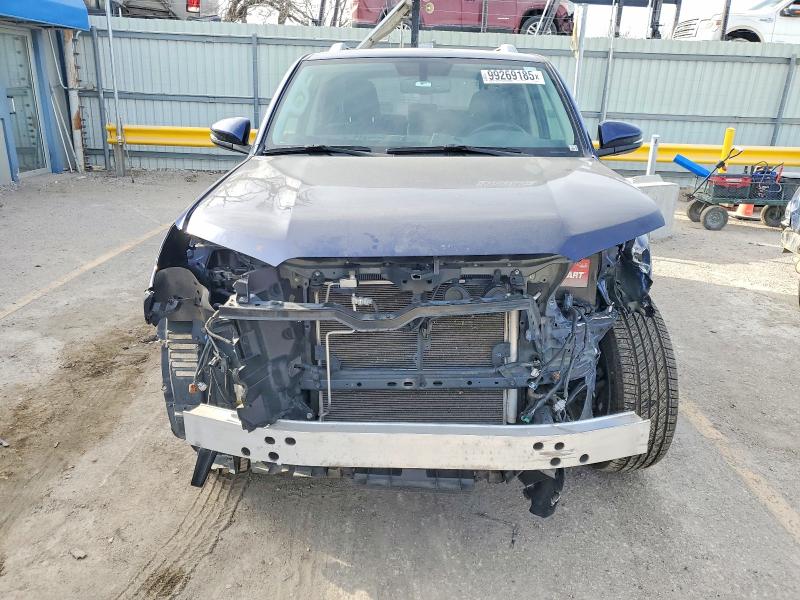 Photo 5 from auction – 2019 TOYOTA 4RUNNER SR with VIN JTEBU5JR0K5662251