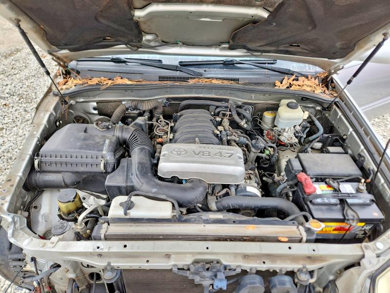 Photo 12 from auction – 2005 TOYOTA 4RUNNER SR with VIN JTEBT14R550053892