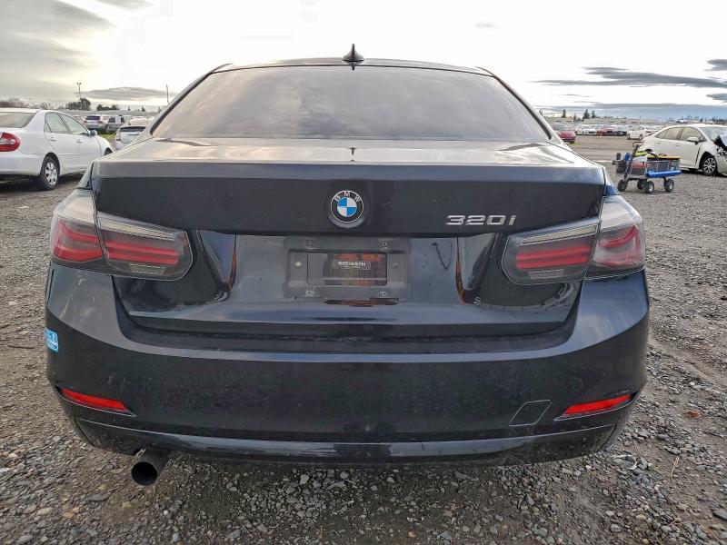 Photo 6 from auction – 2014 BMW 320 I with VIN WBA3B1C53EPV79002