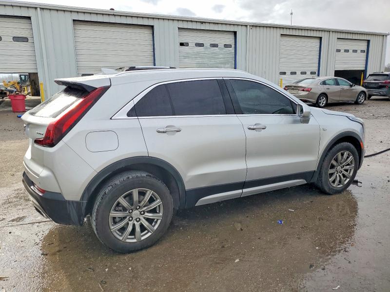 Photo 3 from auction – 2020 CADILLAC XT4 PREMIU with VIN 1GYFZDR42LF108757