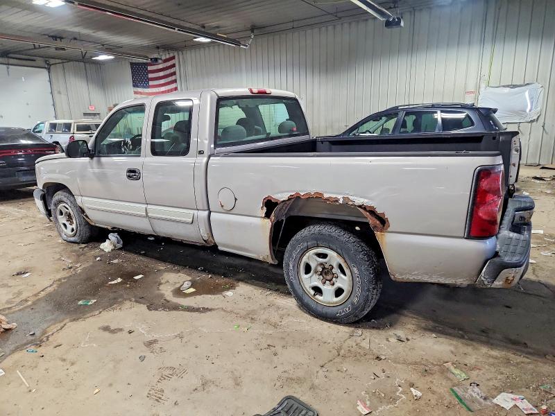 Photo 2 from auction – 2004 CHEVROLET SILVERADO with VIN 2GCEC19V641280115
