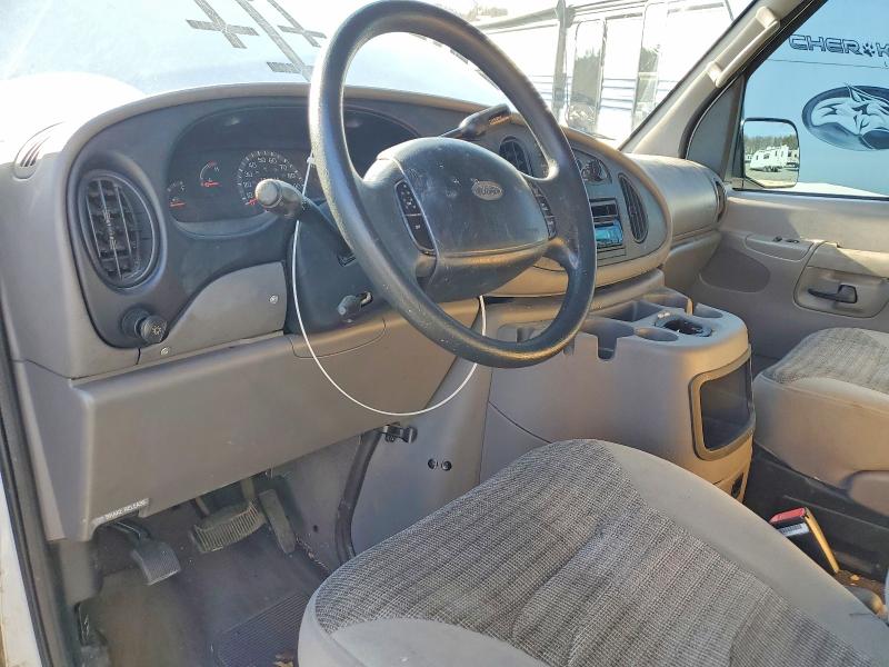 Photo 8 from auction – 2002 FORD ECONOLINE with VIN 1FBSS31L42HB23743