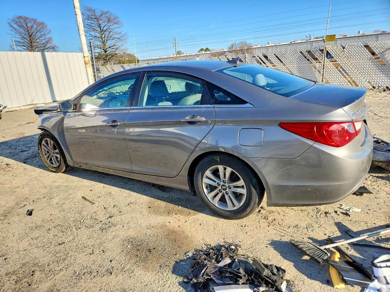 Photo 2 from auction – 2013 HYUNDAI SONATA GLS with VIN 5NPEB4AC3DH764370