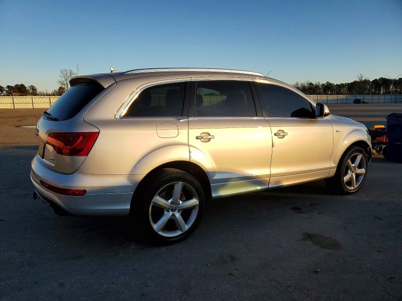 صورة رقم 3 من المزاد - 2015 AUDI Q7 PRESTIG مع VIN WA1DGAFE0FD015941