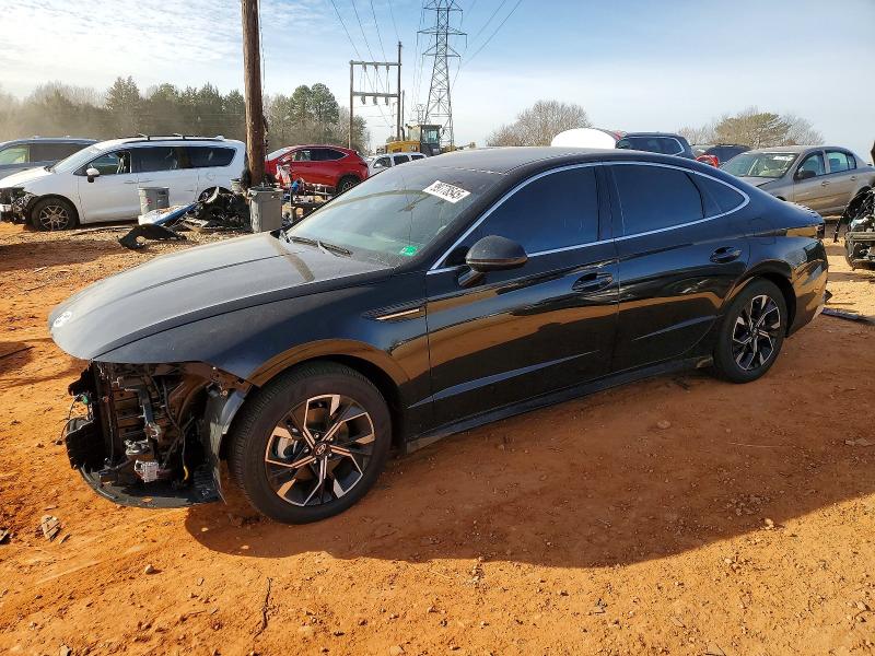 HYUNDAI SONATA SEL 2025 with VIN KMHL64JAXSA508138 - Photo from auction