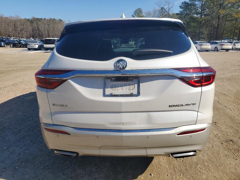 Photo 6 from auction – 2018 BUICK ENCLAVE with VIN 5GAERDKW0JJ135528