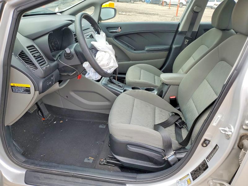 Photo 7 from auction – 2016 KIA FORTE LX with VIN KNAFK4A67G5516462