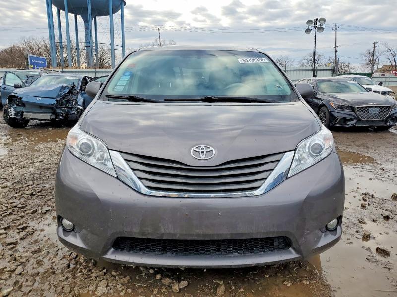 Photo 5 from auction – 2011 TOYOTA SIENNA with VIN 5TDYK3DC2BS094997