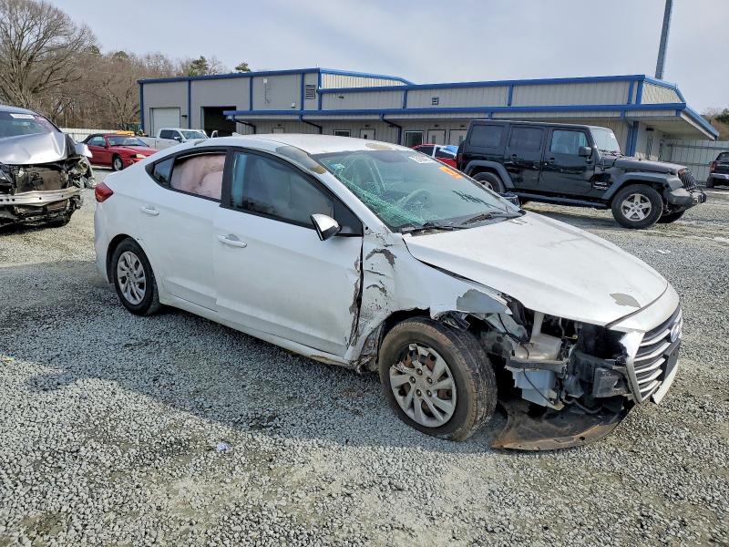 Photo 4 from auction – 2017 HYUNDAI ELANTRA with VIN 5NPD74LF9HH211037