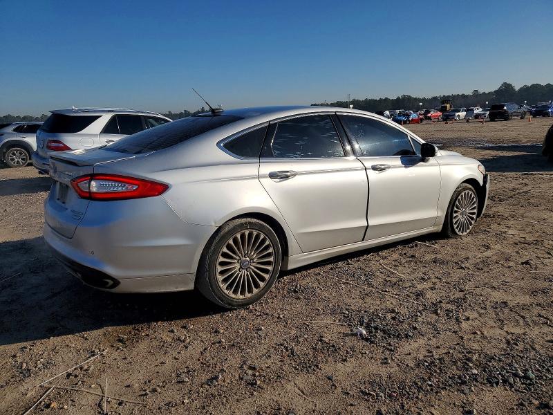Photo 3 from auction – 2016 FORD FUSION with VIN 3FA6P0K96GR217277