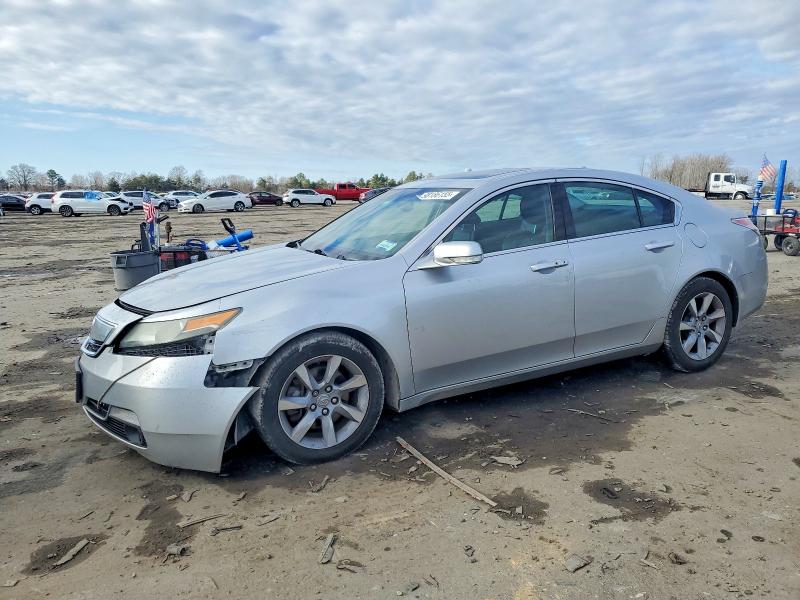 ACURA TL 2013 with VIN 19UUA8F5XDA010018 - Photo from auction