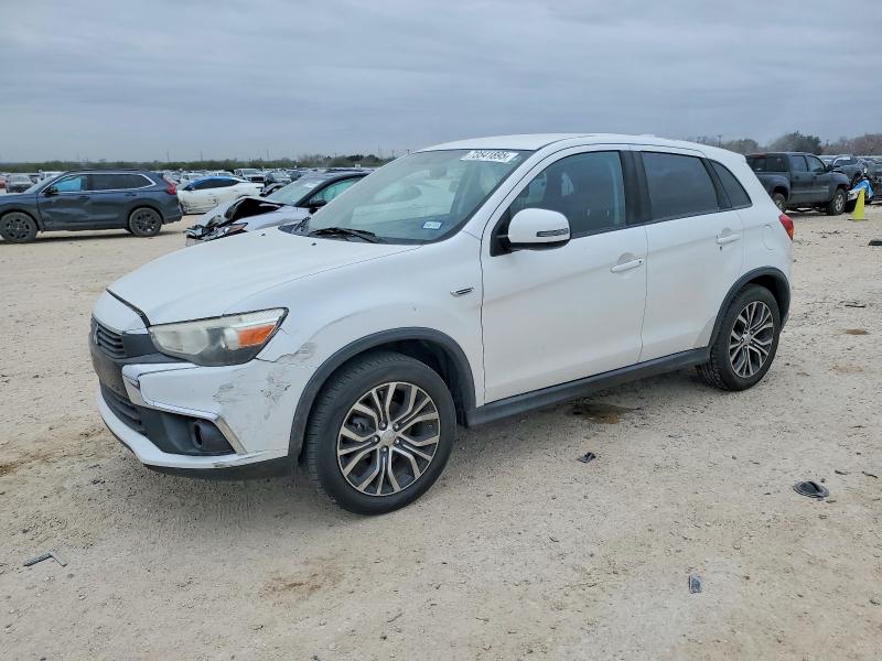 MITSUBISHI OUTLANDER 2017 with VIN JA4AP3AU2HZ018598 - Photo from auction