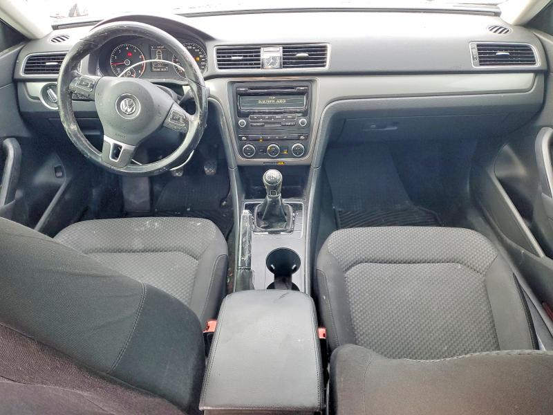 Photo 8 from auction – 2012 VOLKSWAGEN PASSAT S with VIN 1VWAH7A33CC012500