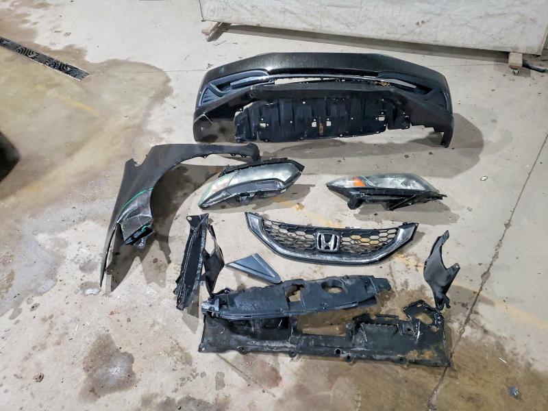 Photo 12 from auction – 2013 HONDA CIVIC LX with VIN 19XFB2F51DE258351