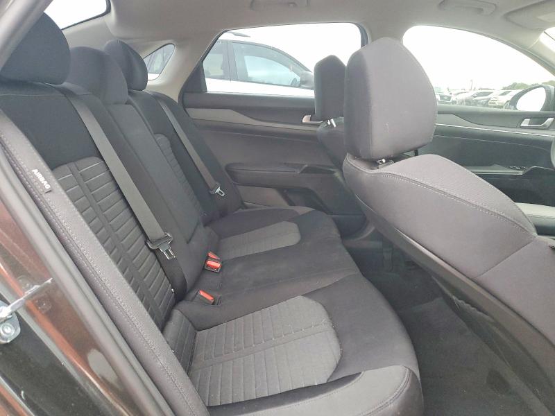 Photo 10 from auction – 2025 KIA K5 LXS with VIN KNAG24J75S5317125