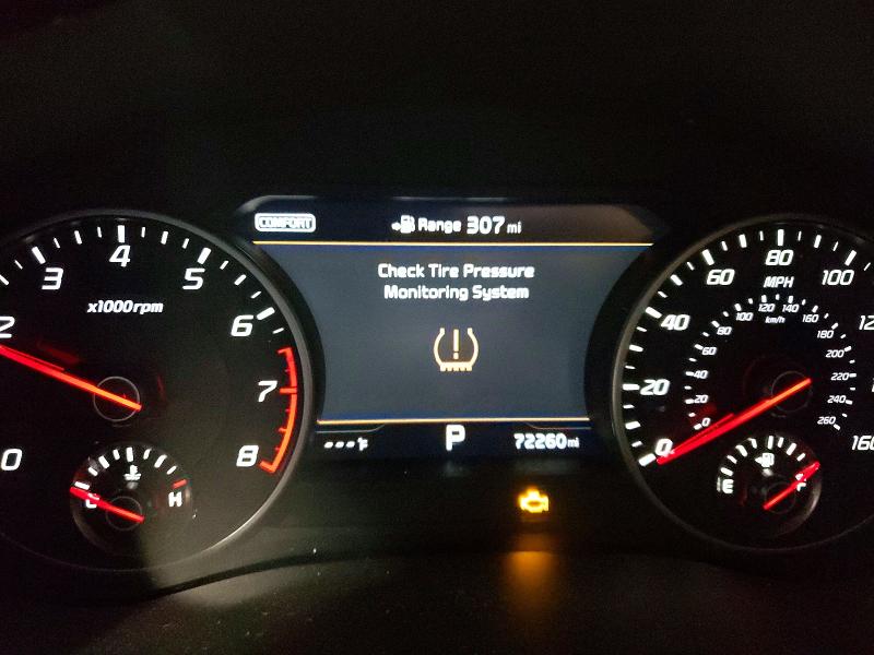 Photo 9 from auction – 2018 KIA STINGER with VIN KNAE25LA1J6021484