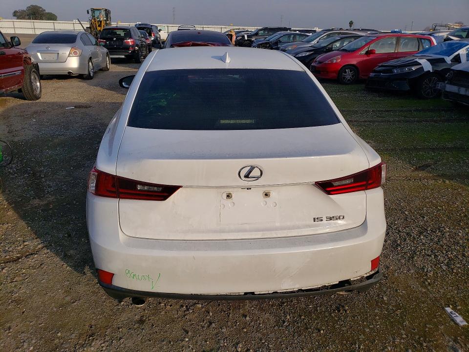 Photo 6 from auction – 2014 LEXUS IS with VIN JTHBE1D24E5011328