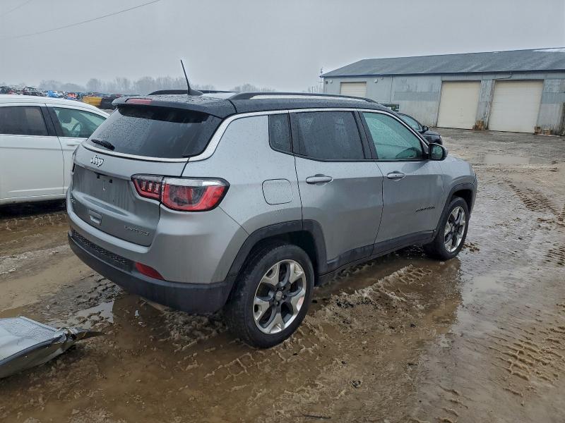 Photo 3 from auction – 2019 JEEP COMPASS LI with VIN 3C4NJDCBXKT683015