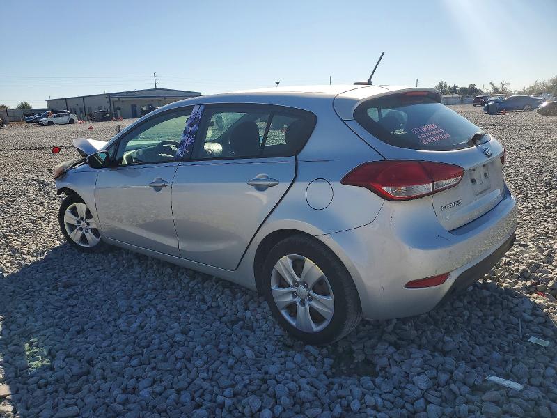 Photo 2 from auction – 2016 KIA FORTE with VIN KNAFK5A89G5527177