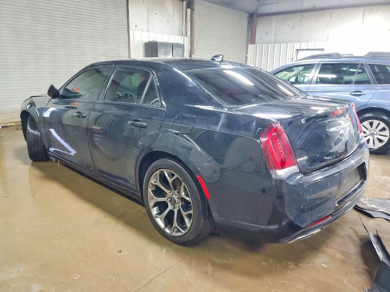 Photo 2 from auction – 2018 CHRYSLER 300 TOURIN with VIN 2C3CCAAG4JH308649