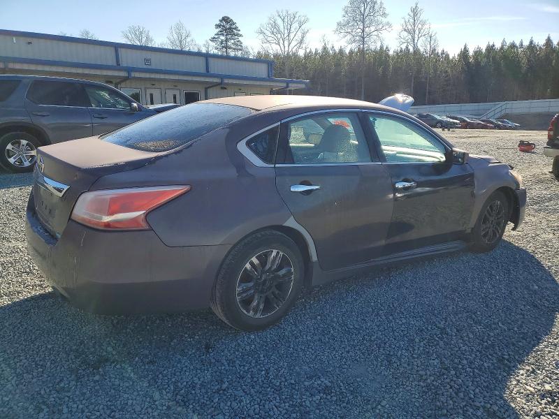 Photo 3 from auction – 2013 NISSAN ALTIMA 2.5 with VIN 1N4AL3AP9DC244975