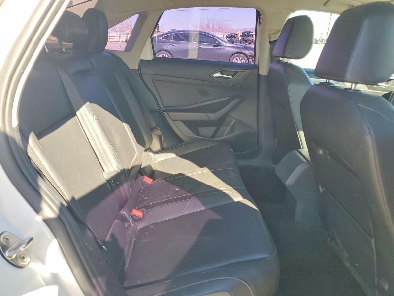 Photo 10 from auction – 2019 VOLKSWAGEN JETTA with VIN 3VWC57BU0KM076998