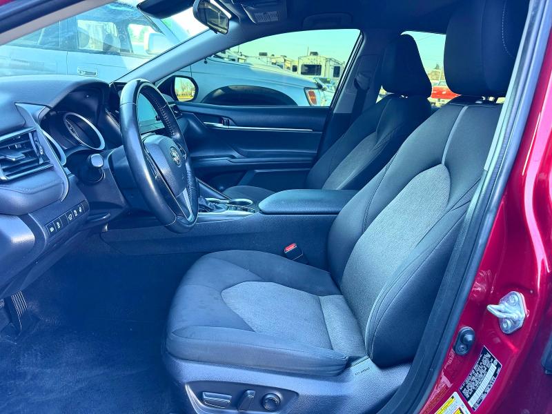 Photo 12 from auction – 2022 TOYOTA CAMRY LE with VIN 4T1C11BK2NU059674