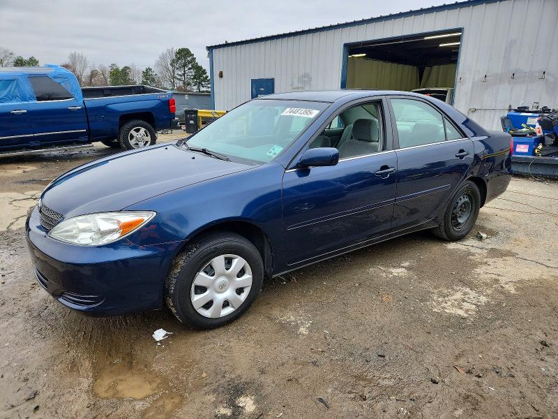 TOYOTA CAMRY LE 2004 with VIN 4T1BE32K64U327202 - Photo from auction