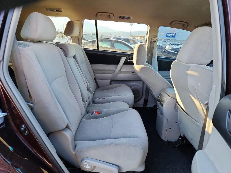 Photo 11 from auction – 2011 TOYOTA HIGHLANDER with VIN 5TDBK3EH0BS085182