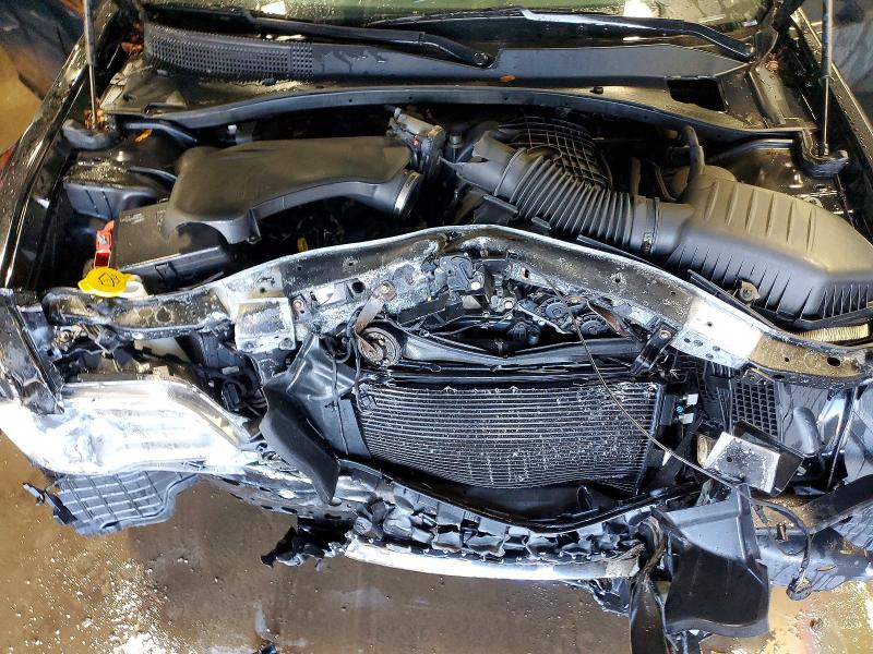 Photo 11 from auction – 2019 CHRYSLER 300 with VIN 2C3CCABG7KH537911