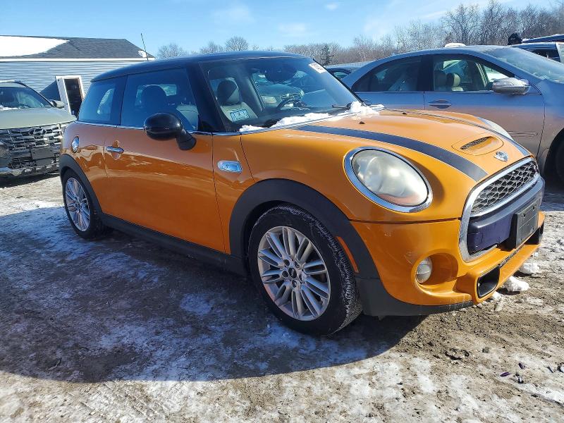 Photo 4 from auction – 2014 MINI COOPER S with VIN WMWXM7C53ET926432