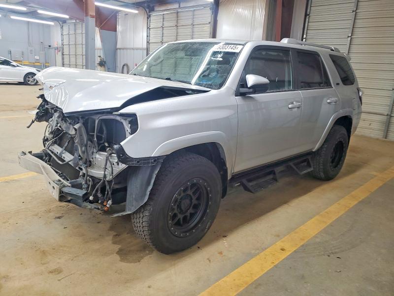 TOYOTA 4RUNNER 2018 with VIN JTEBU5JR5J5567988 - Photo from auction